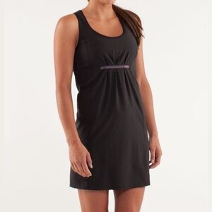 Lululemon athletica Run In the Sun dress black ultraligh quick-drying size 2-4